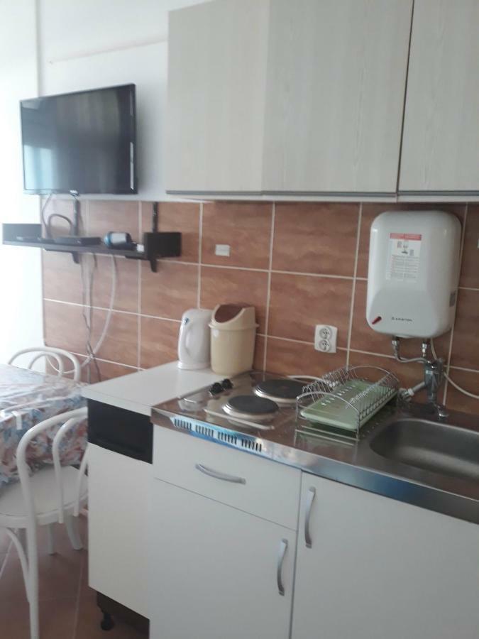 Apartments Jovanic With 2 Bedrooms Сутоморе Номер фото