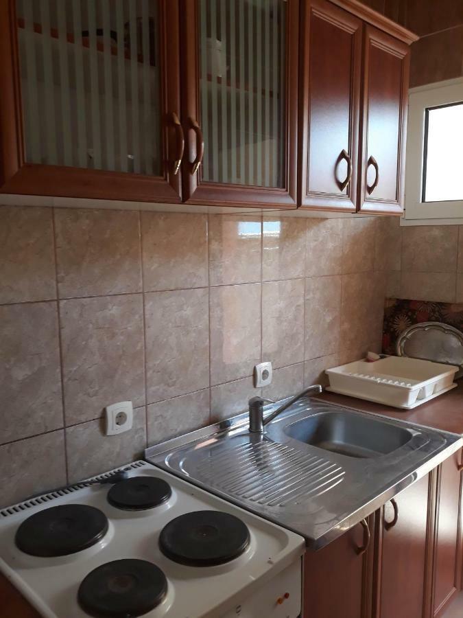 Apartments Jovanic With 2 Bedrooms Сутоморе Екстер'єр фото