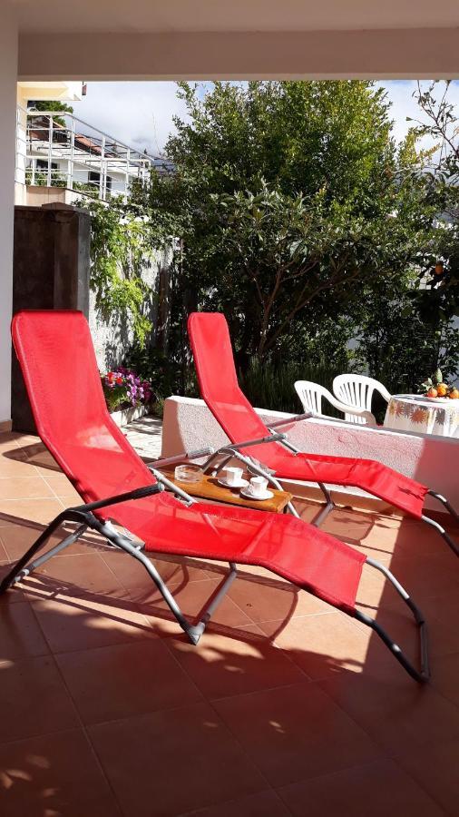 Apartments Jovanic With 2 Bedrooms Сутоморе Екстер'єр фото